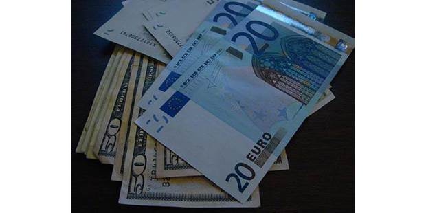 Euros and Dollar