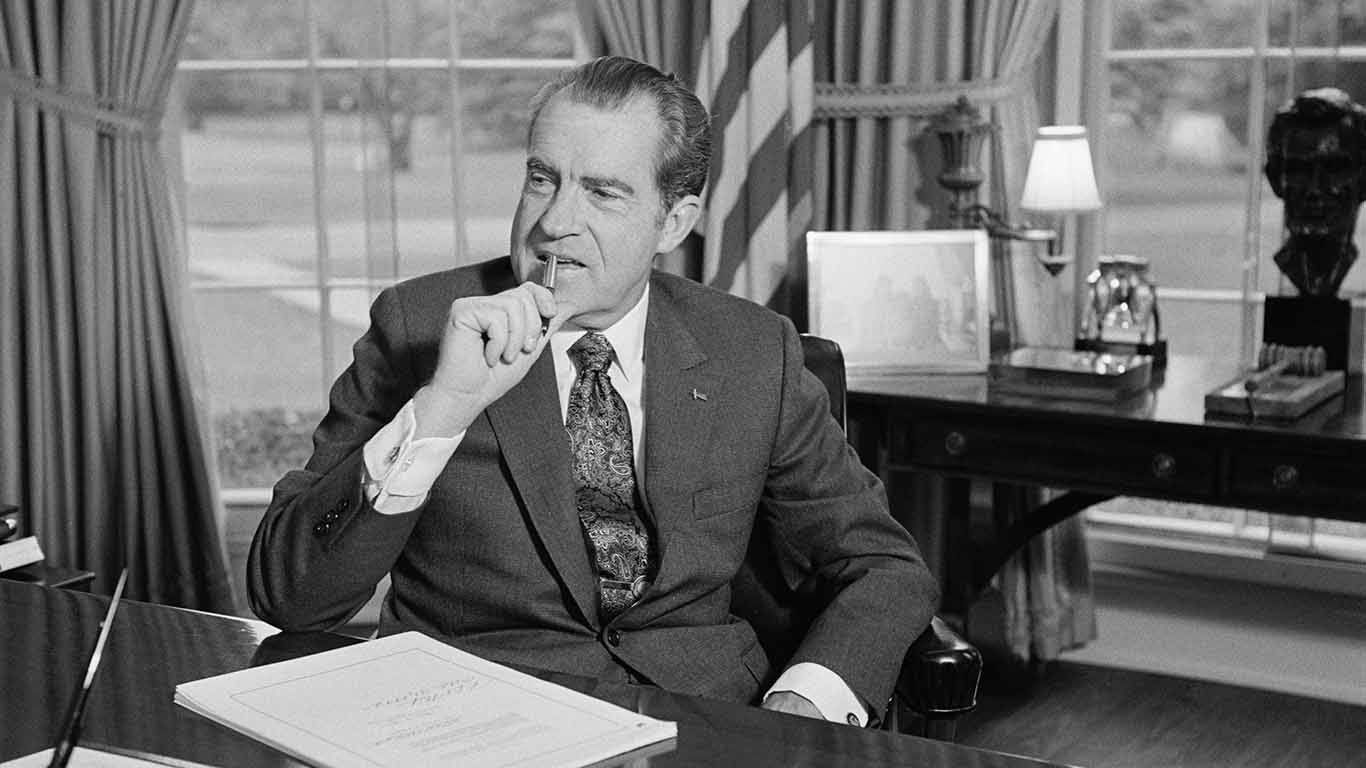 james182_Getty Images_nixon