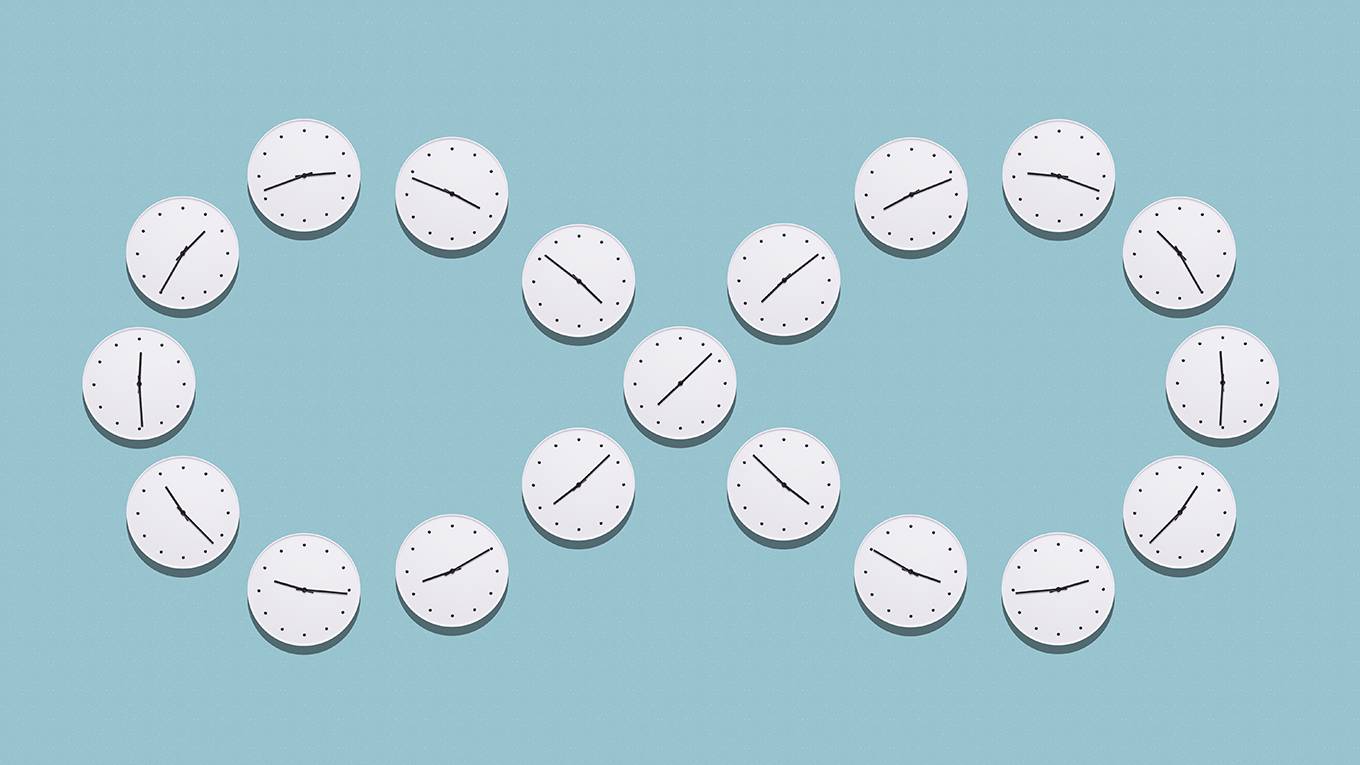 rees3_GettyImages_infinitysymbolclocks