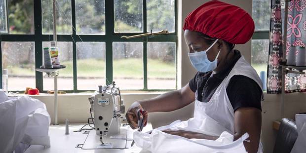 tanna1_Alissa EverettGetty Images_kenya young woman sewing