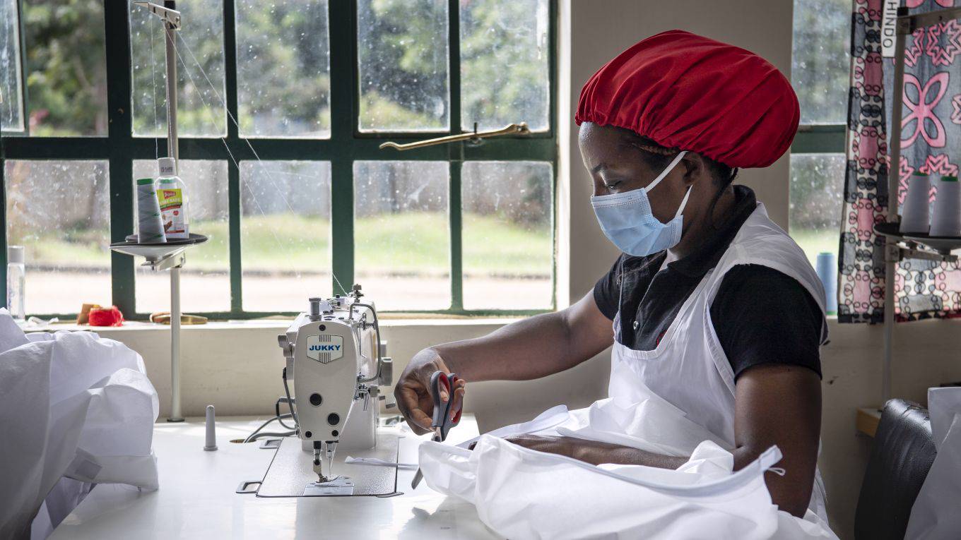 tanna1_Alissa EverettGetty Images_kenya young woman sewing