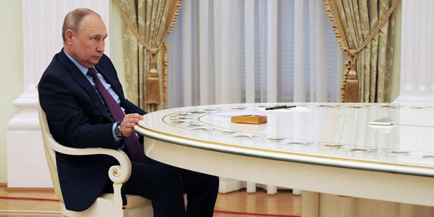 bildt107_MIKHAIL KLIMENTYEVSPUTNIKAFP via Getty Images_putin