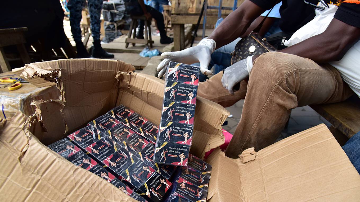 richmond1_ISSOUF SANOGOAFP via Getty Images_fakemedicineafricahealth