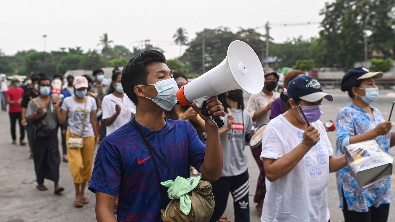 steiner29_STRAFP via Getty Images_myanmar protest