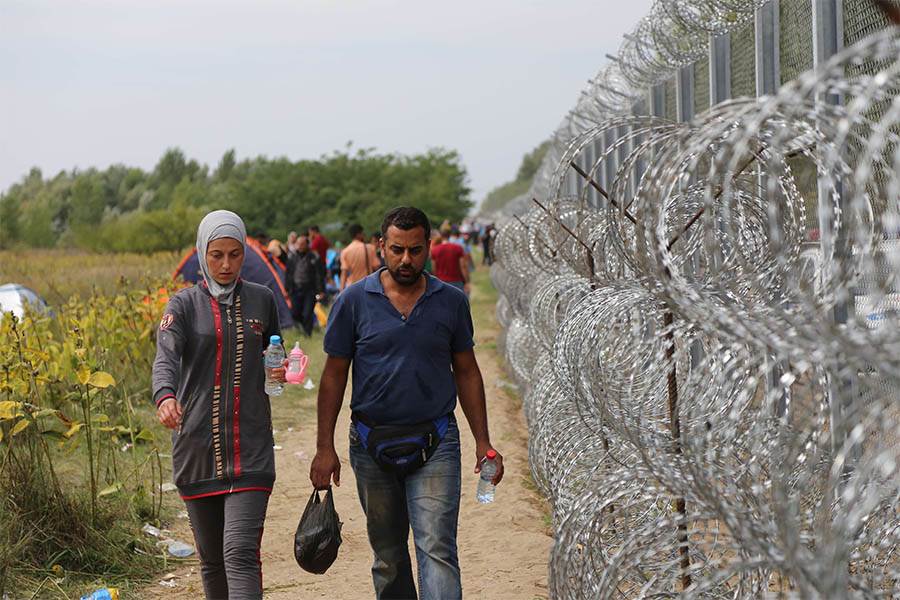 Hungary border fence
