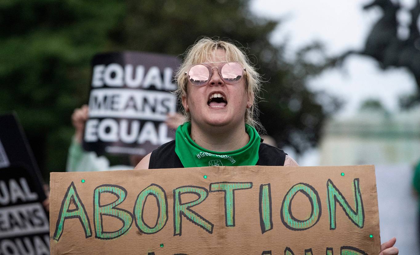 tyson109_ROBERTO SCHMIDTAFP via Getty Images_roe v wade protest