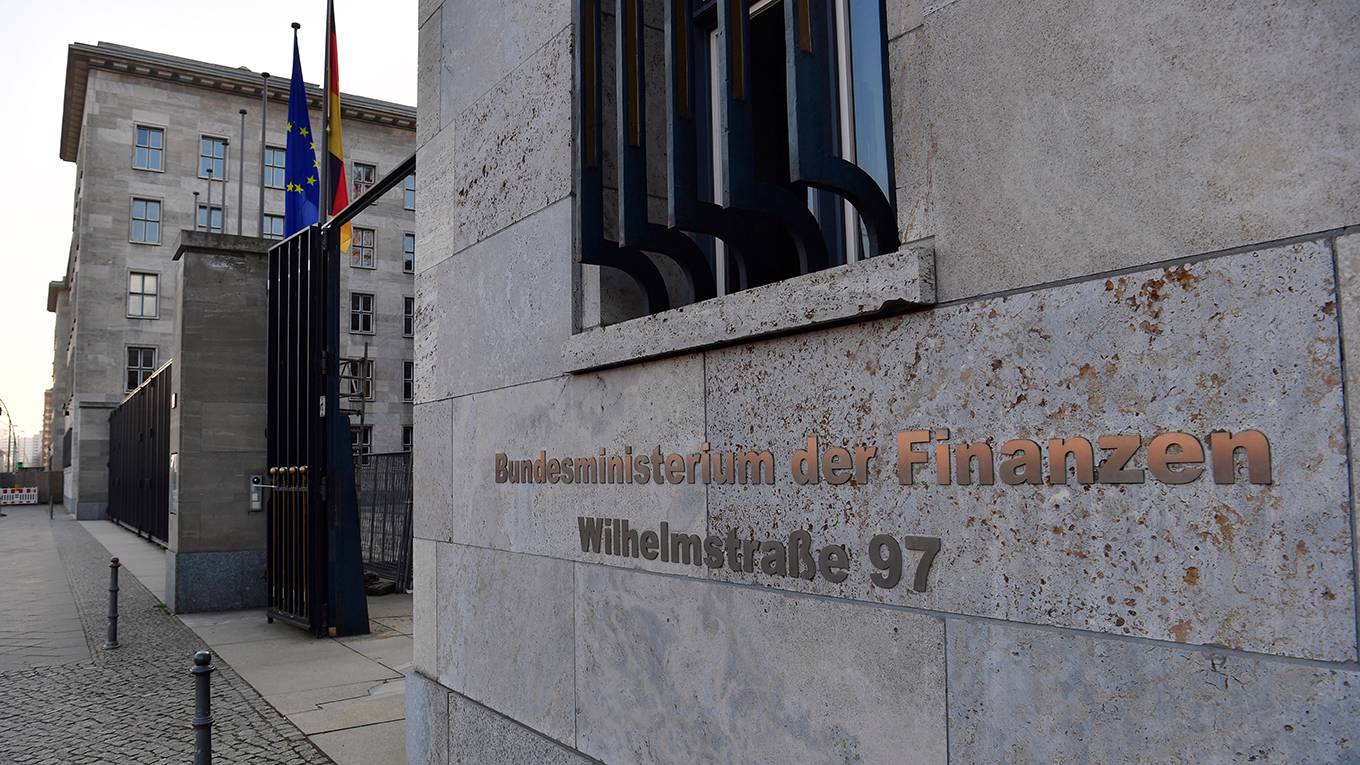 lindner1_JOHN MACDOUGALLAFP via Getty Images_germanfinanceministry