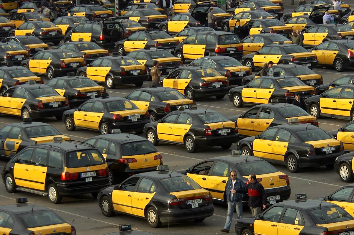 Taxi europe parking lot