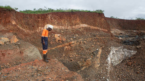 franks1_Tafadzwa UfumeliGettyImages_zimbabwe_lithium_mine