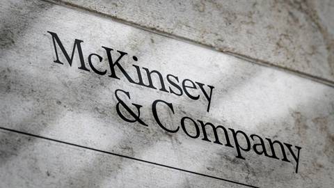 mazzucato51_FABRICE COFFRINIAF через Getty Images_mckinsey