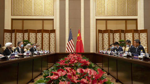 roubini180_Mark Schiefelbein - PoolGetty Images_USchina