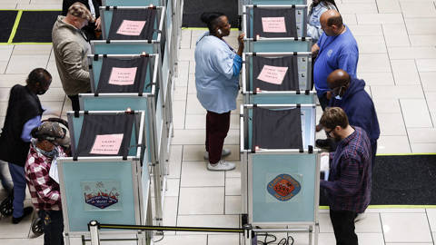 Americans voting.