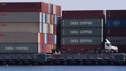 wei49_MARK RALSTONAFP via Getty Images_china exports tariffs