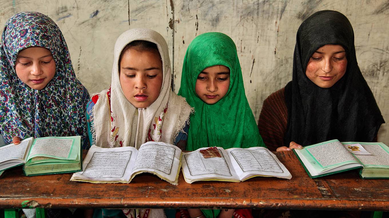 asadullah11_Creative Touch Imaging Ltd.NurPhoto via Getty Images_madrasagirls