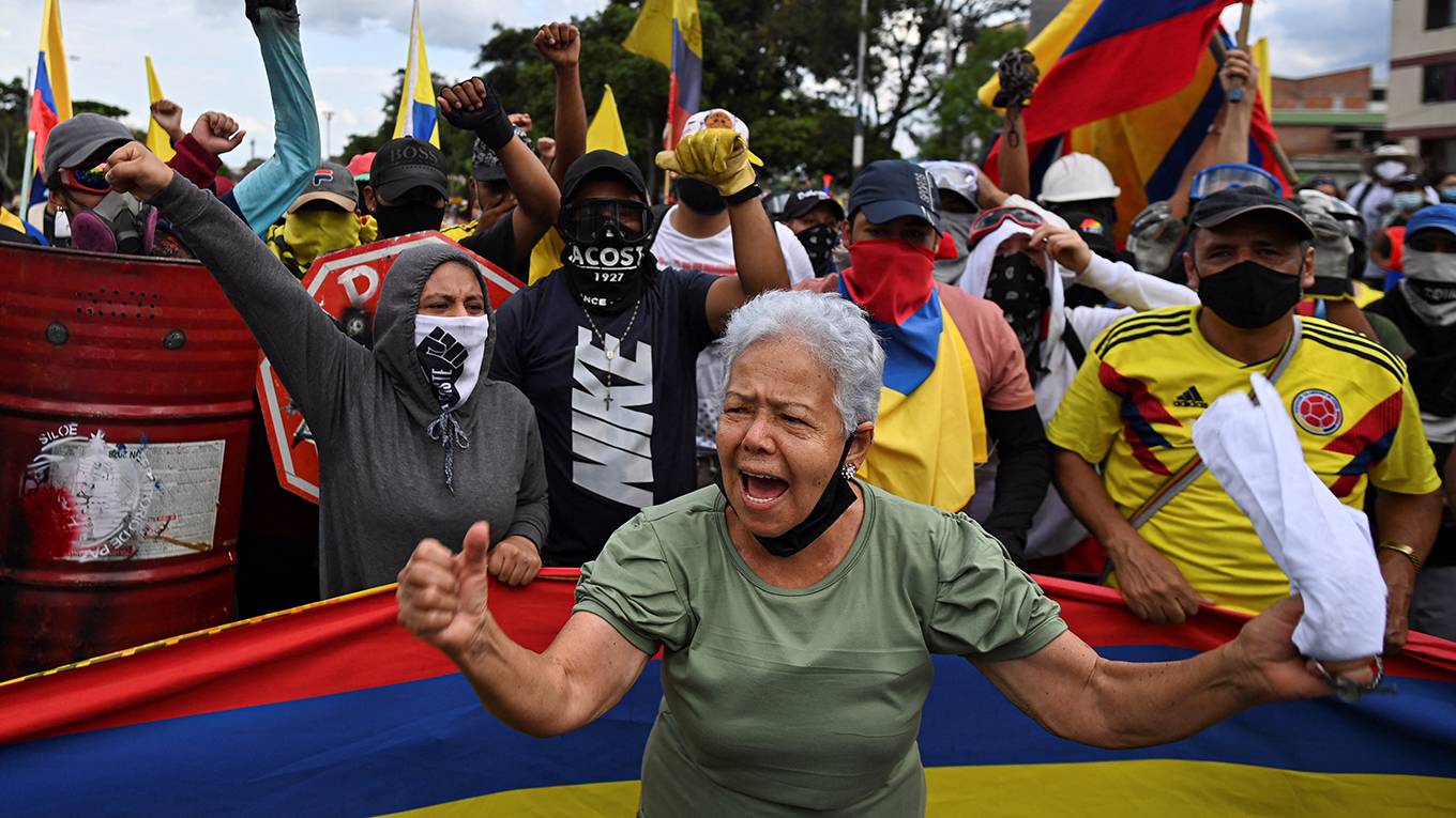 cardenas11_LUIS ROBAYOAFP via Getty Images_colombiaprotest