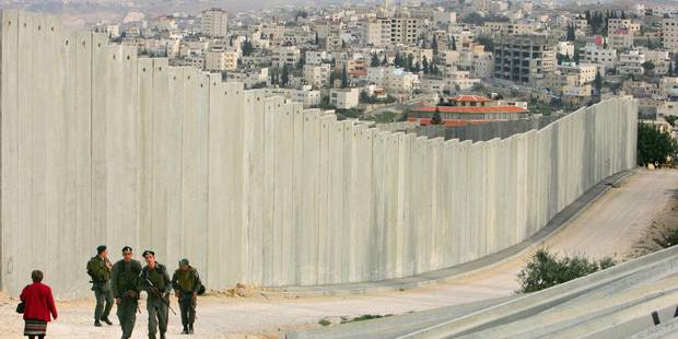 kuttab54_Paula BronsteinGetty Images_separation wall