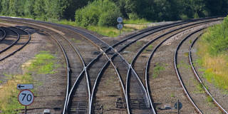 singer240_GuyerwoodGettyImages_railroad_switch