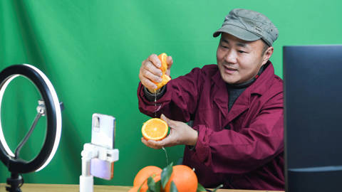 sheng126_ Wang QuanchaoXinhua via Getty Images_e-commerce smart villages