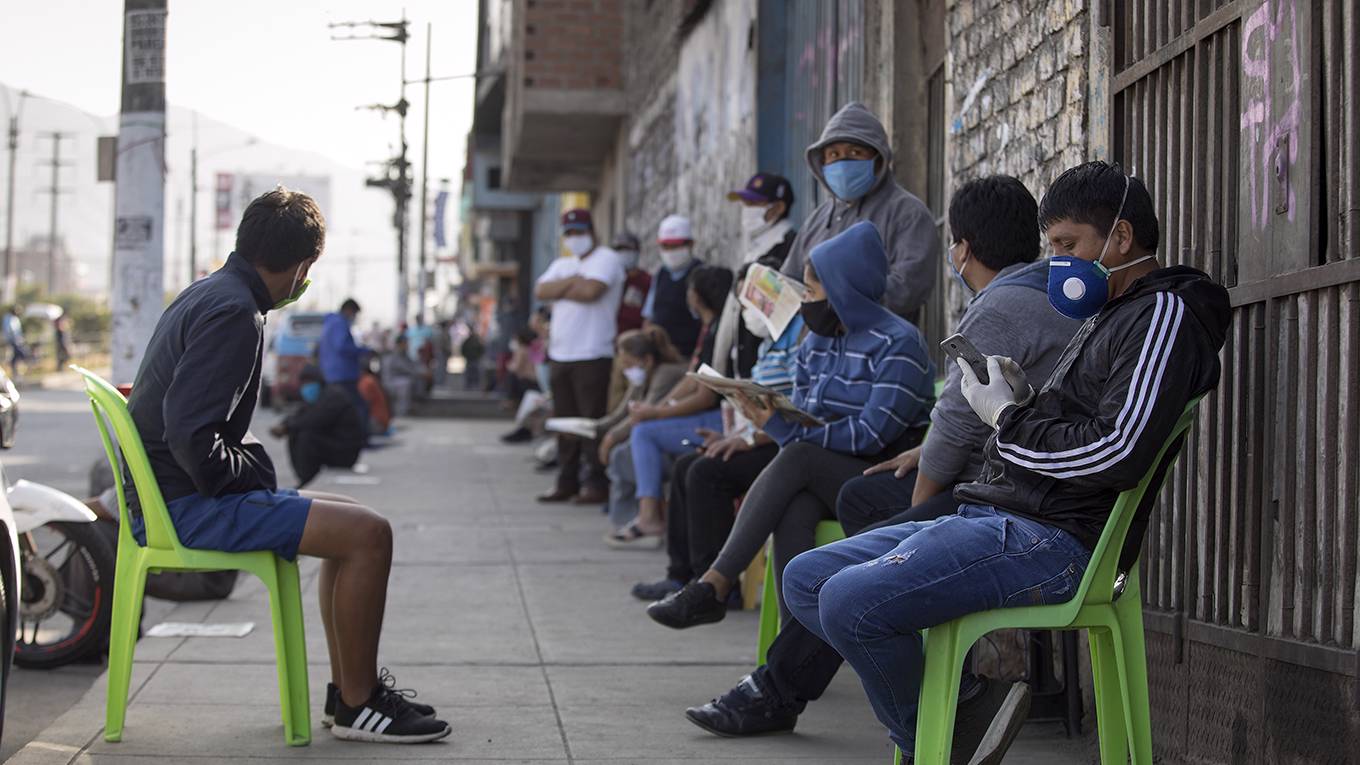 hausmann85_StringerGetty Images_perucoronavirusunemployment