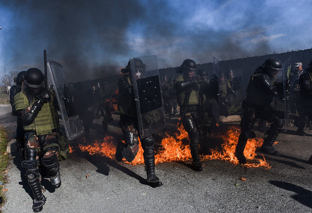 steinmeier5_Armend Nimani_AFP_Getty Images_soldiers