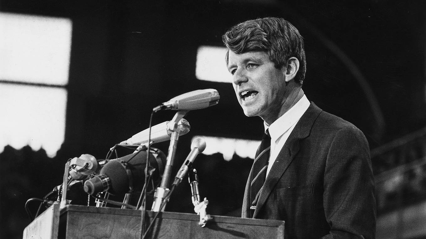 goel3_Harry BensonExpressGetty Images_robertkennedyrallyspeech