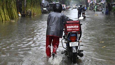 chukwuma2_Samir JanaHindustan TimesGettyImages_india_delivery_driver