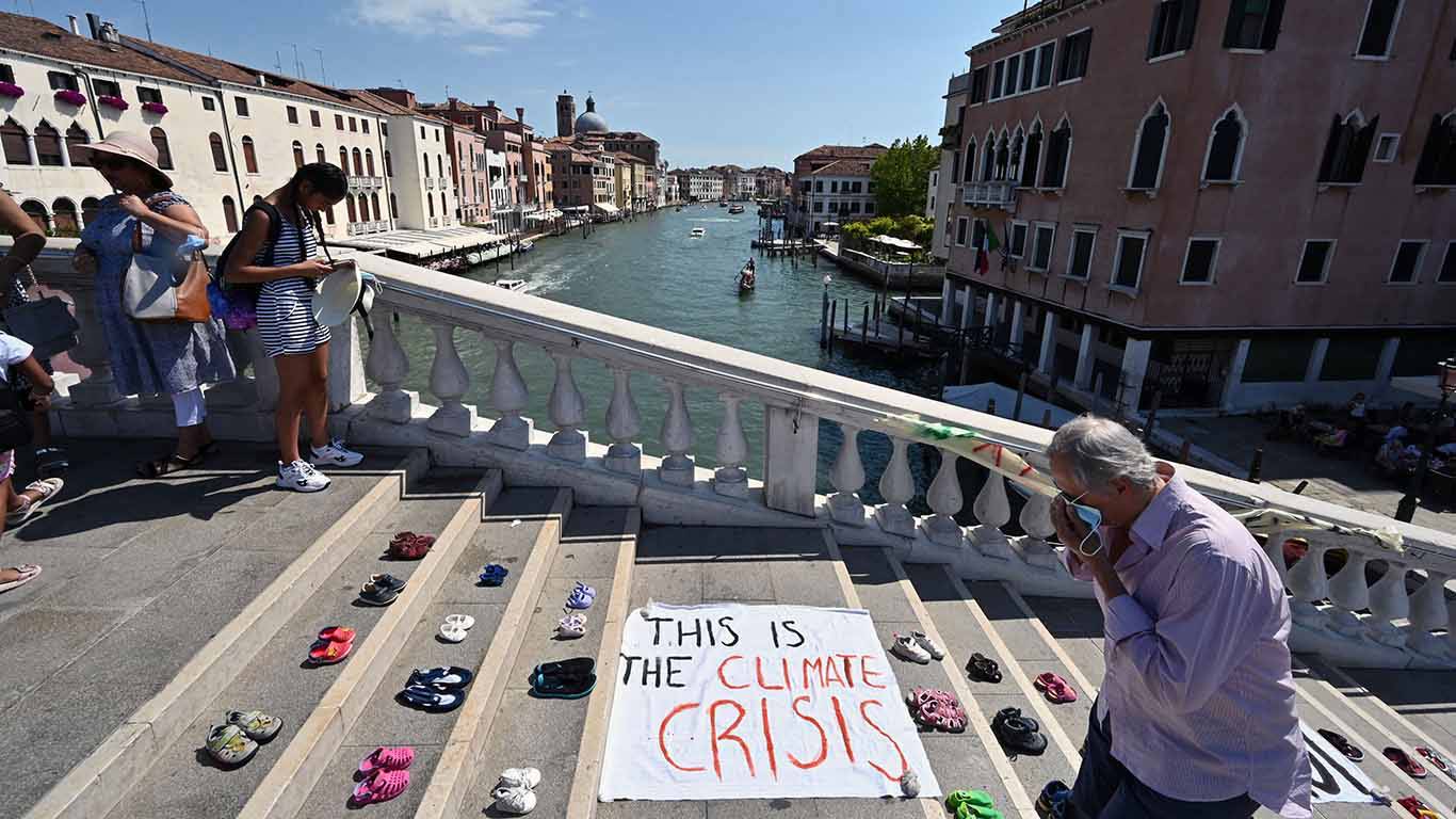bergamaschi1_ANDREAS SOLAROAFP via Getty Images_venice