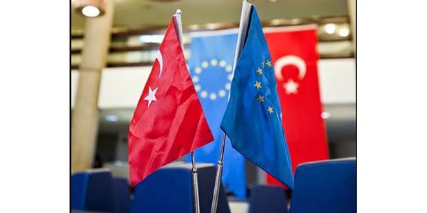 EU Turkey flags