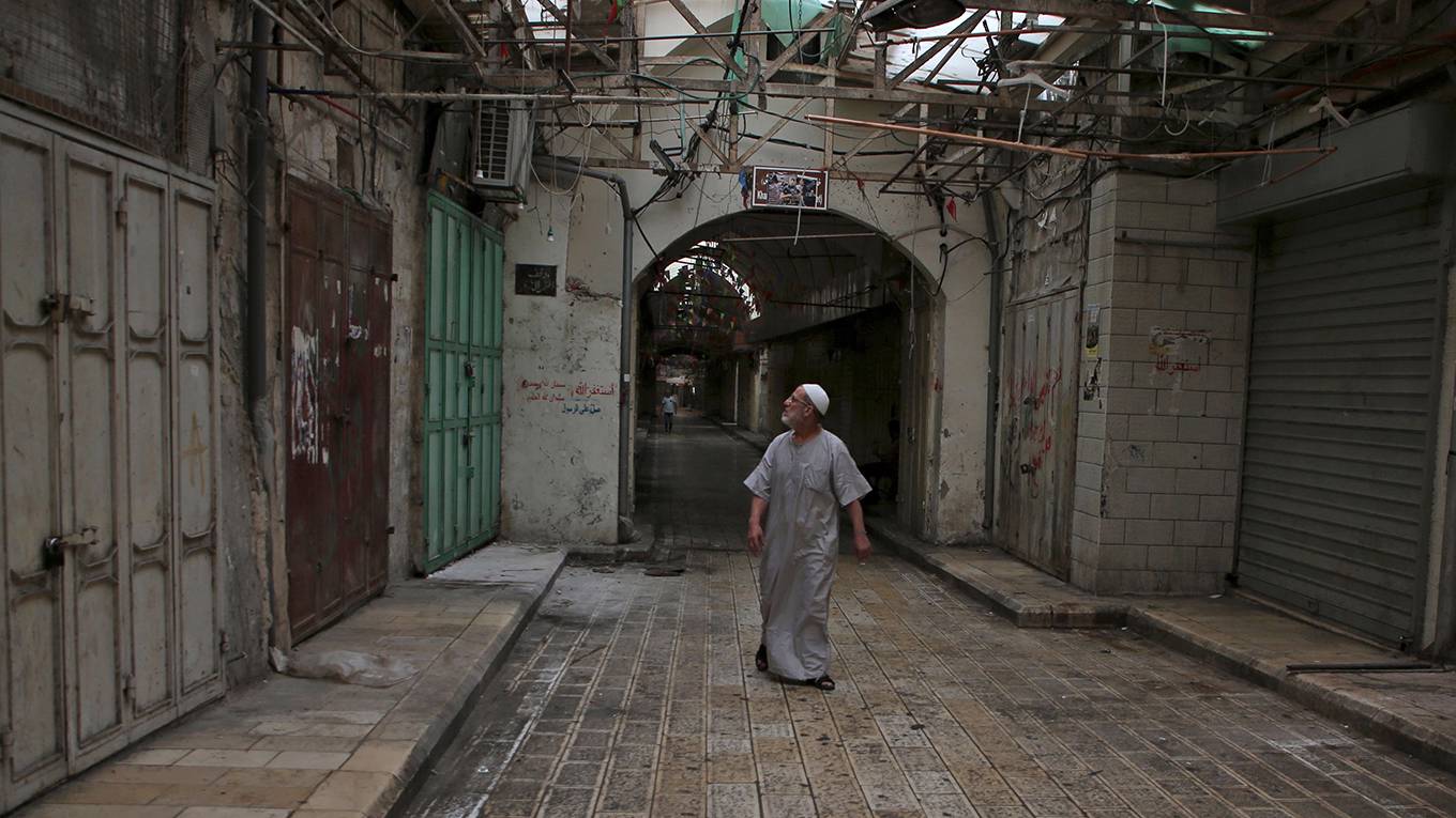 gerasimcikova1_JAAFAR ASHTIYEHAFP via Getty Images_palestineatore