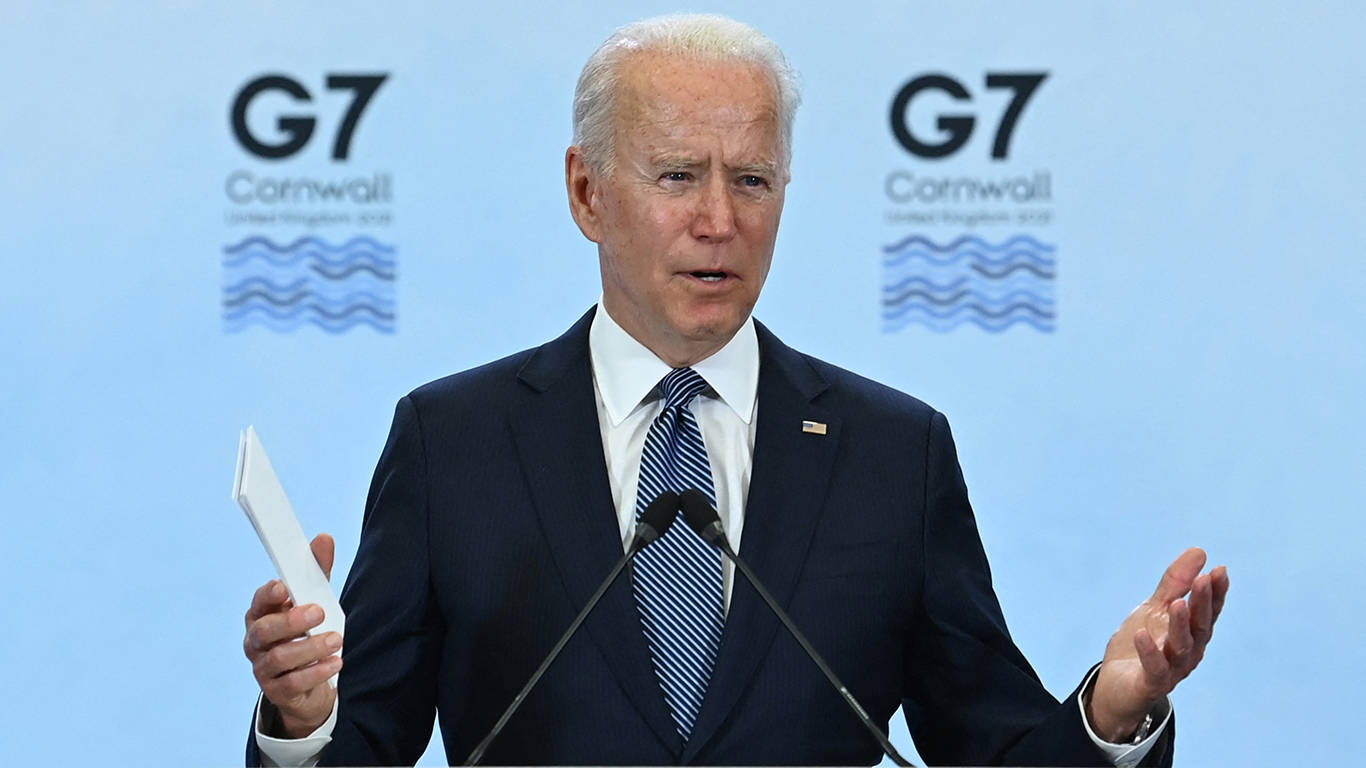 gabriel13_BRENDAN SMIALOWSKIAFP via Getty Images_biden