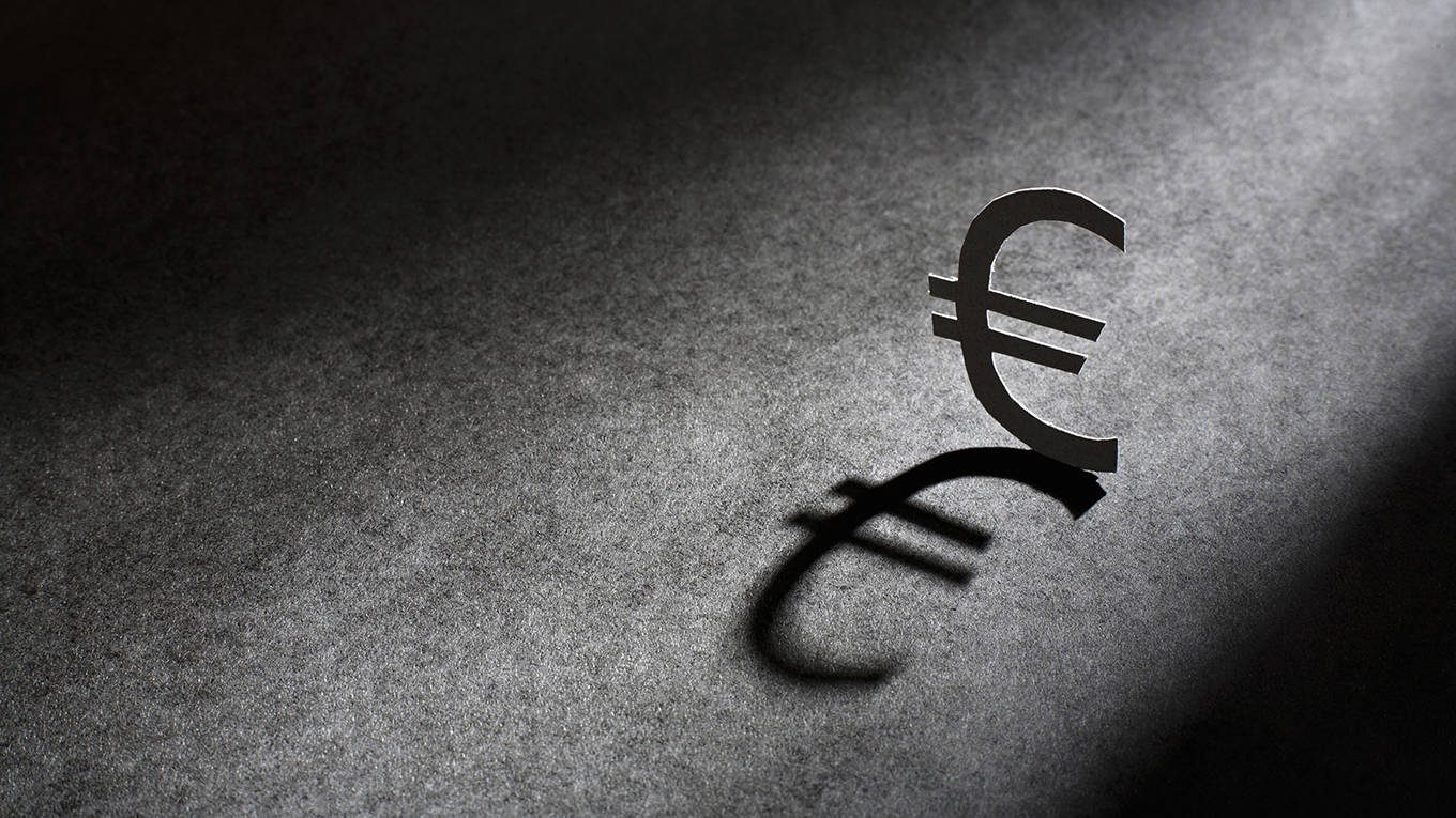 sinn90_DUELGetty Images_euroshadow