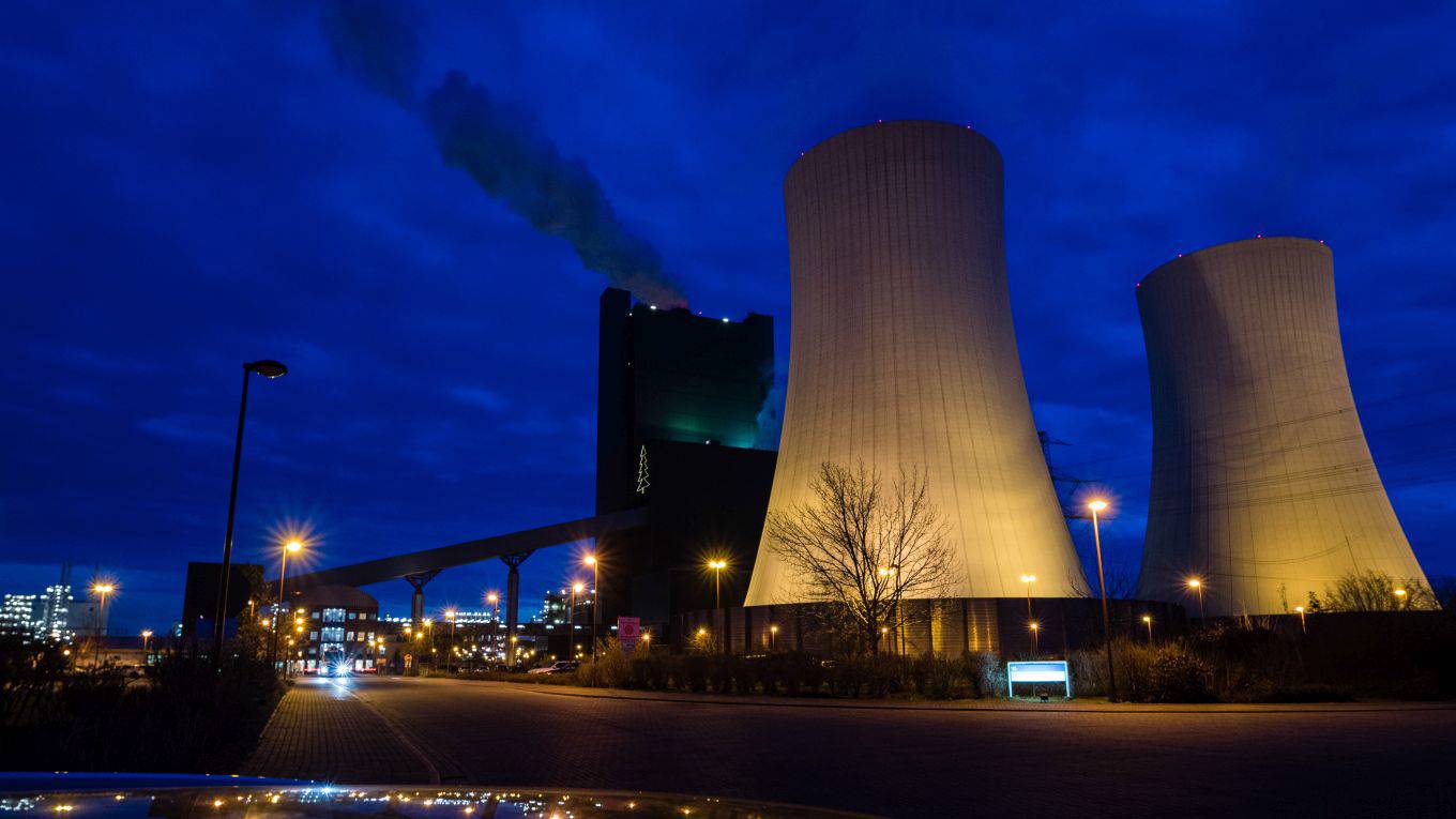alphandery4_Jens Schlueter_Getty Images_carbon emissions