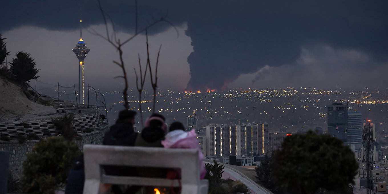 Image for article Why Is the Global Economy So Resilient?