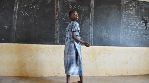 oranje5_Issouf Sanogo_AFP_Getty Images_girl class