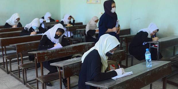 sherif1_ HOSHANG HASHIMIAFP via Getty Images_girls school afghanistan