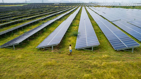 ssinha1_Abhishek ChinnappaGetty Images_india green energy