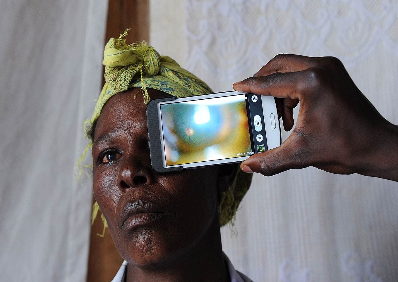 smartphone technology health kenya