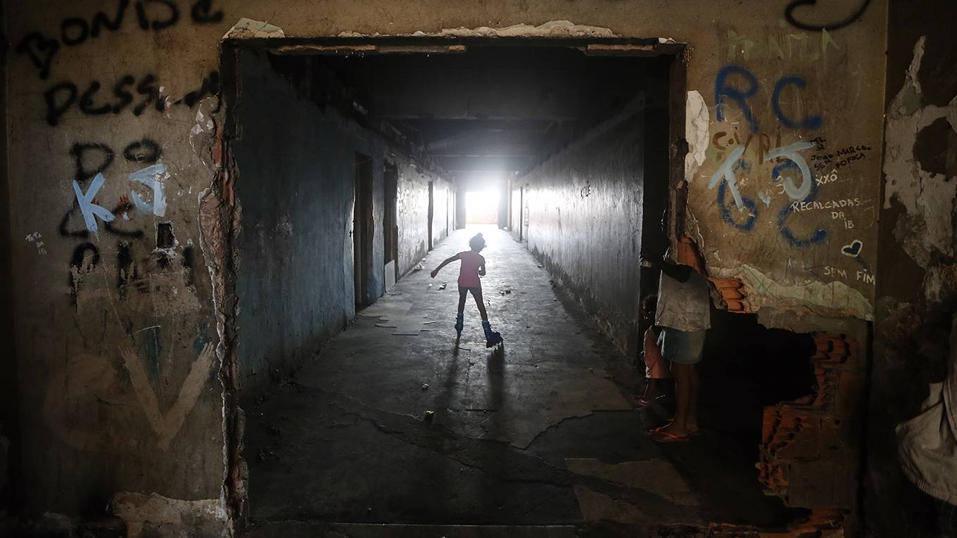 huck1_Mario TamaGetty Images_brazilpovertygirl