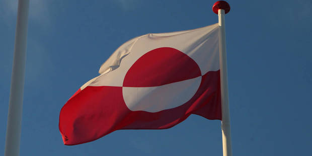 johnson184_Picture AllianceGettyImages_greenland_flag