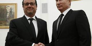 President of France François Hollande and President of Russia Vladimir Putin