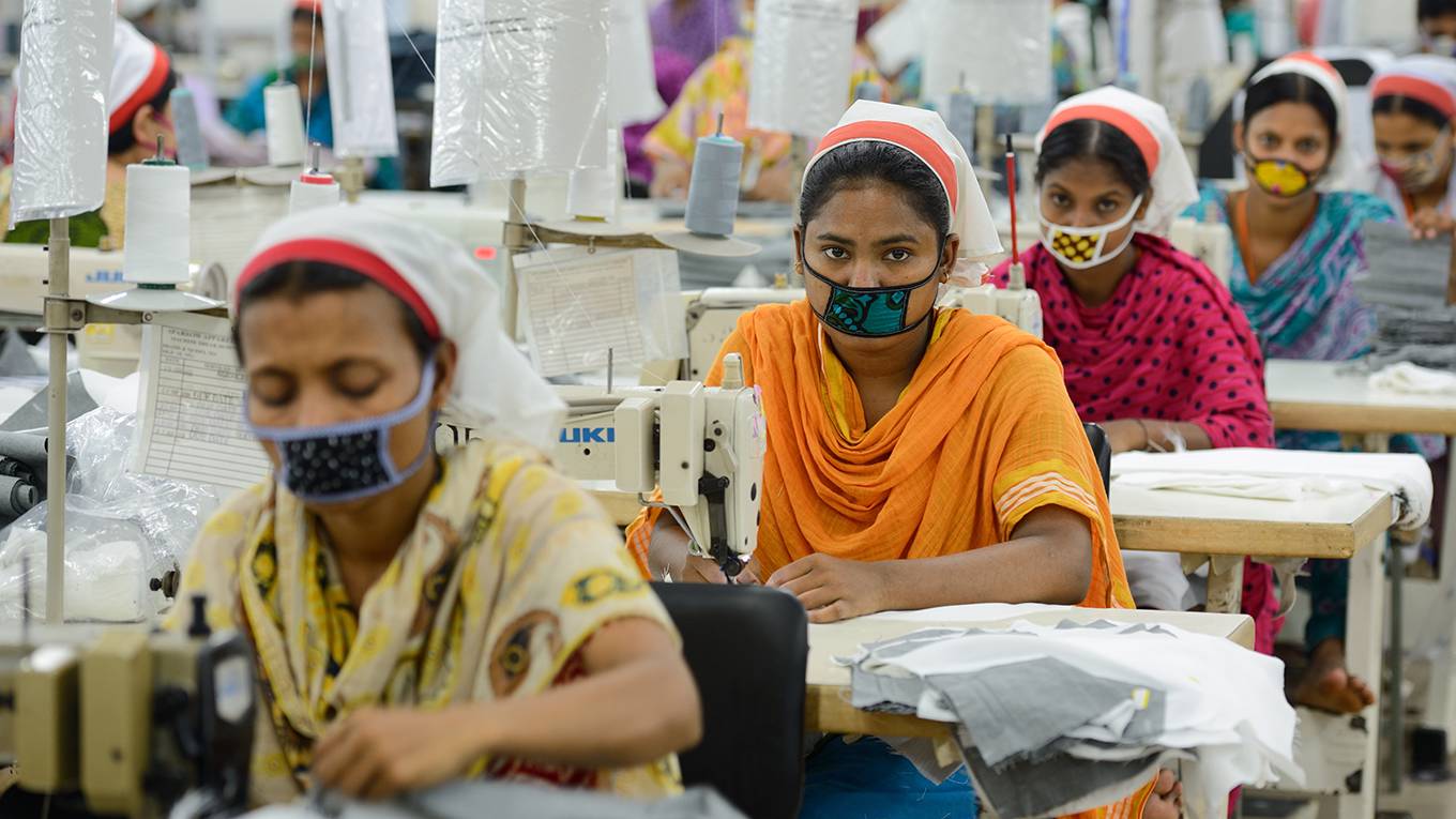ghosh9_Frédéric Soltan Corbis via Getty Images_bangladeshfactoryworkers