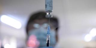 krauss51_PHILL MAGAKOEAFP via Getty Images_vaccine