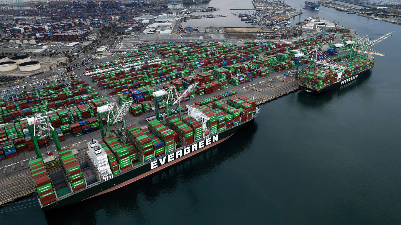goldberg15_Qian WeizhongVCG via Getty Images_shipping