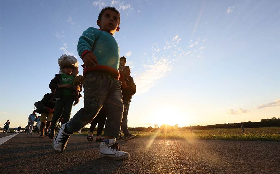 Refugees walking to Germany