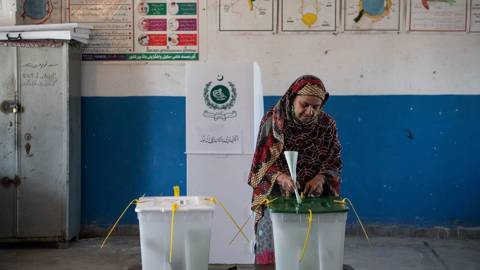 malik7_Rebecca ConwayGetty Images_pakistan election