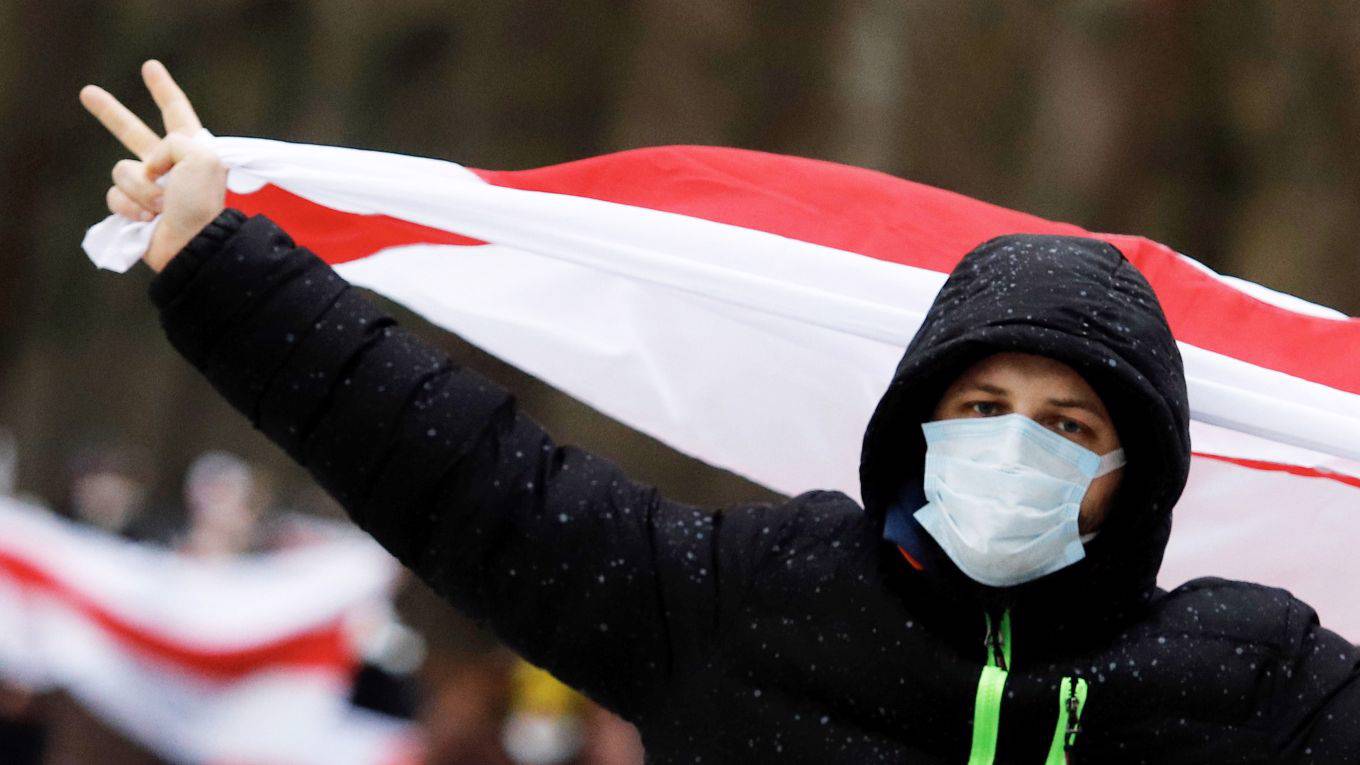 sierakowski70_STRINGERAFP via Getty Images_belarus protest