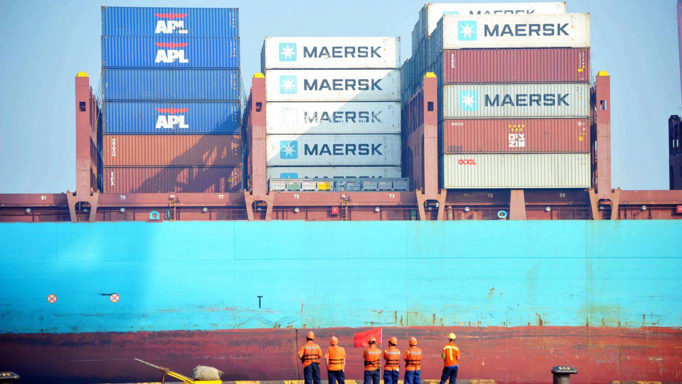 subramanian21_STRAFP via Getty Images_trade shipping