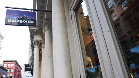 singer228_ Michael M. SantiagoGetty Images_patagonia