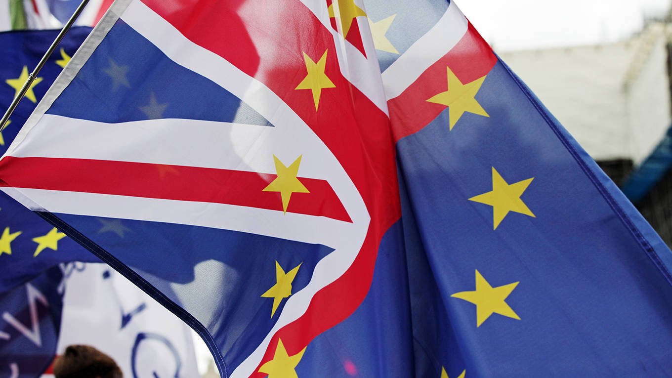 barnier6_Luciana GuerraPA Images via Getty Images_EUUKbrexitflag
