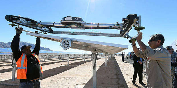 people solar panel robot